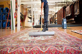 تفاوت، مزایا و معایب شستشوی فرش به روش سنتی و مدرن